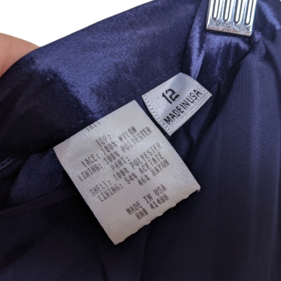 NWT Women’s Navy Blue Wide Leg Pants Size 12 🌊✨ - Picture 3 of 11